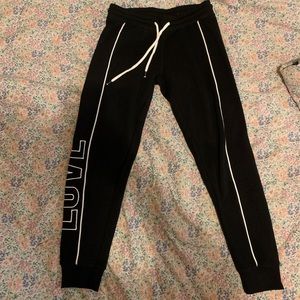 joggers sweatpants